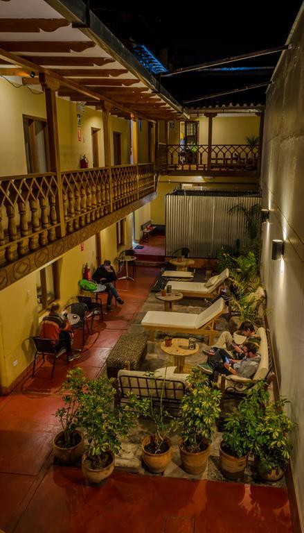 Puriwasi Hostels Cuzco Exterior foto